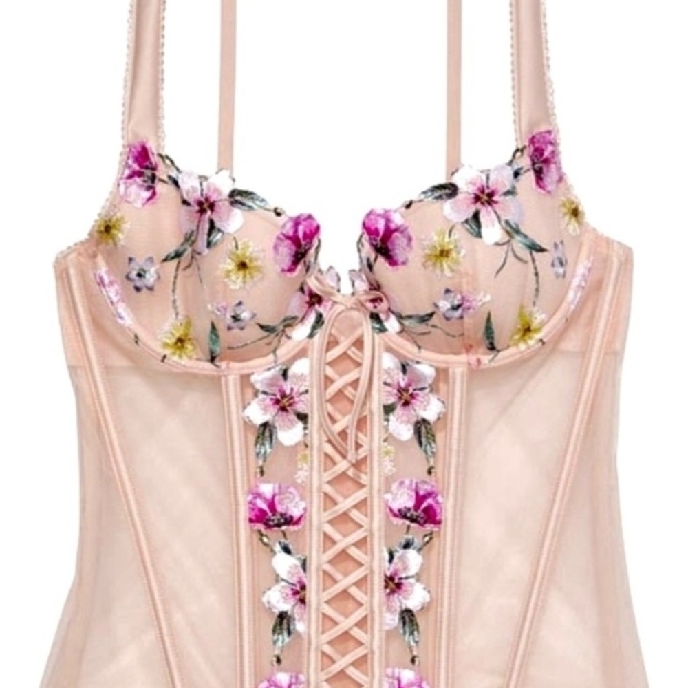 Victoria's Secret Elegant Baby Pink Corset Lingerie